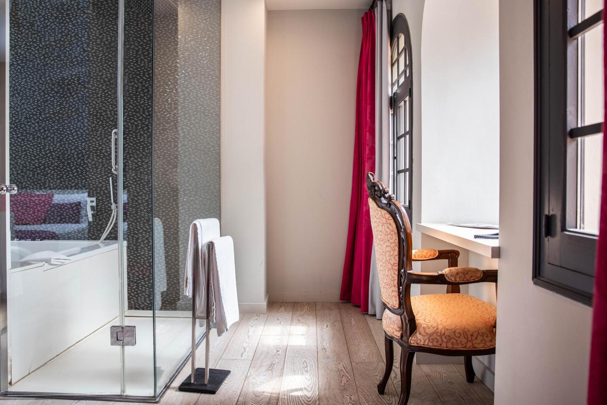 Rvhotels Palau Lo Mirador Torroella de Montgrí Dış mekan fotoğraf