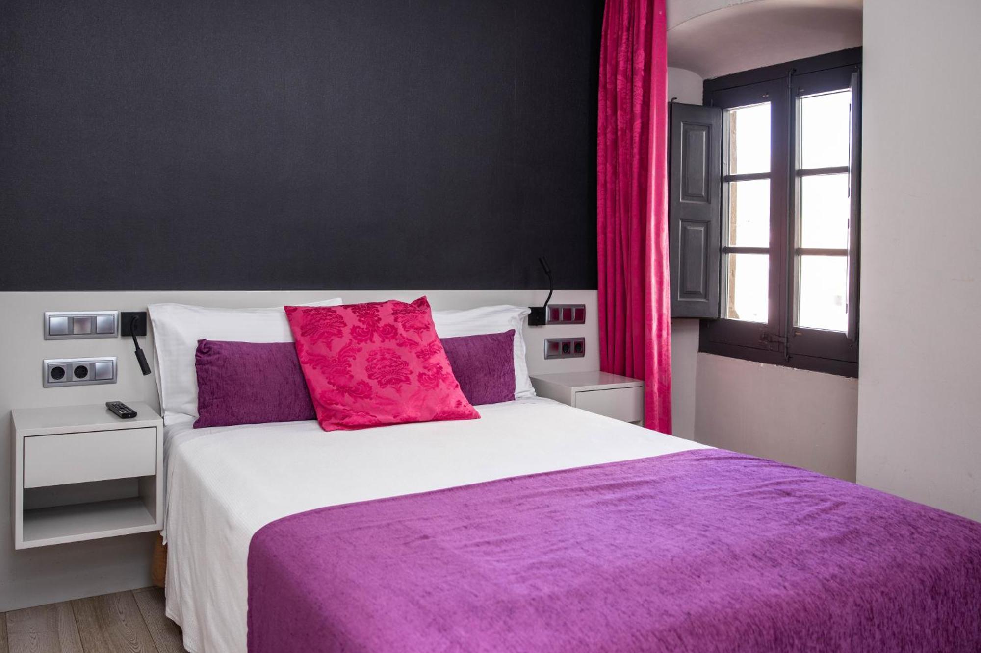Rvhotels Palau Lo Mirador Torroella de Montgrí Dış mekan fotoğraf