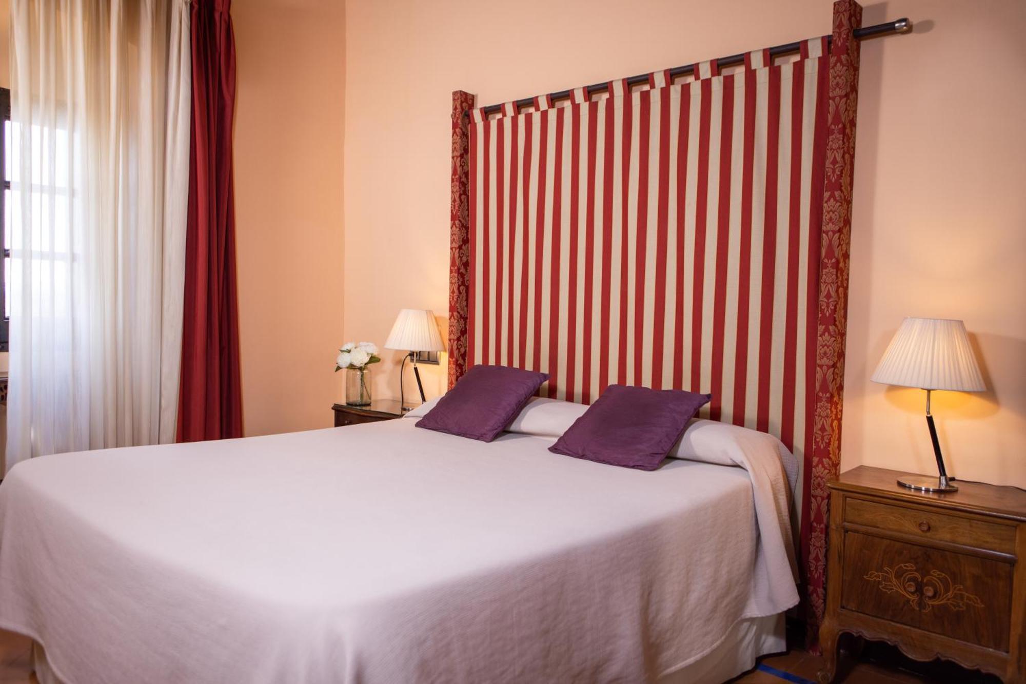 Rvhotels Palau Lo Mirador Torroella de Montgrí Oda fotoğraf